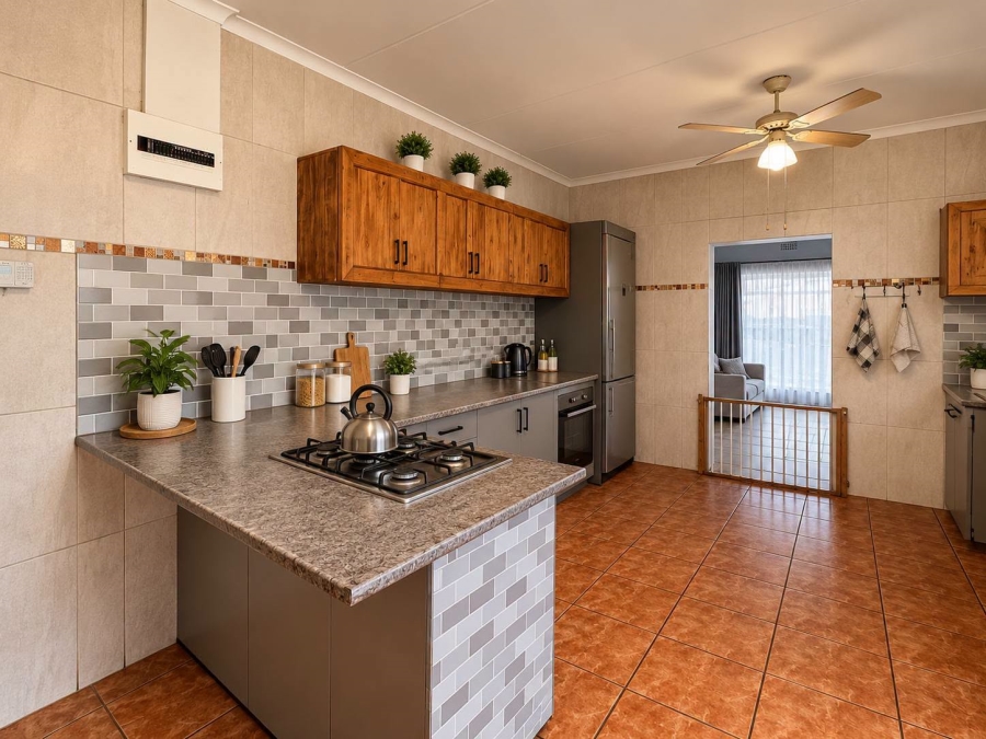 3 Bedroom Property for Sale in Brakpan Central Gauteng