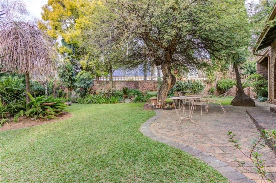 4 Bedroom Property for Sale in Edleen Gauteng