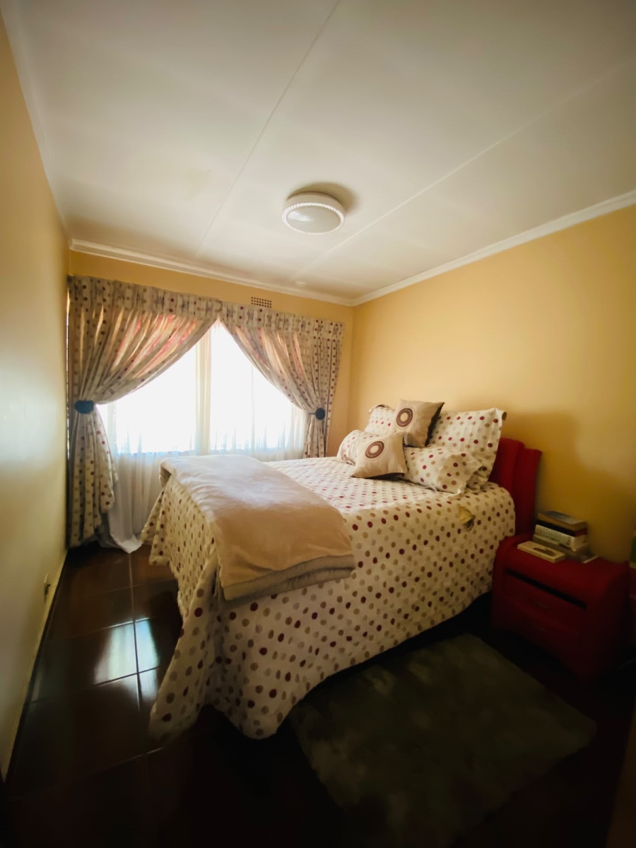 3 Bedroom Property for Sale in Duncanville Gauteng