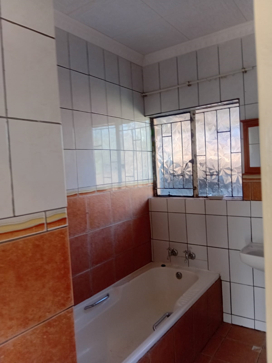 3 Bedroom Property for Sale in Birch Acres Gauteng