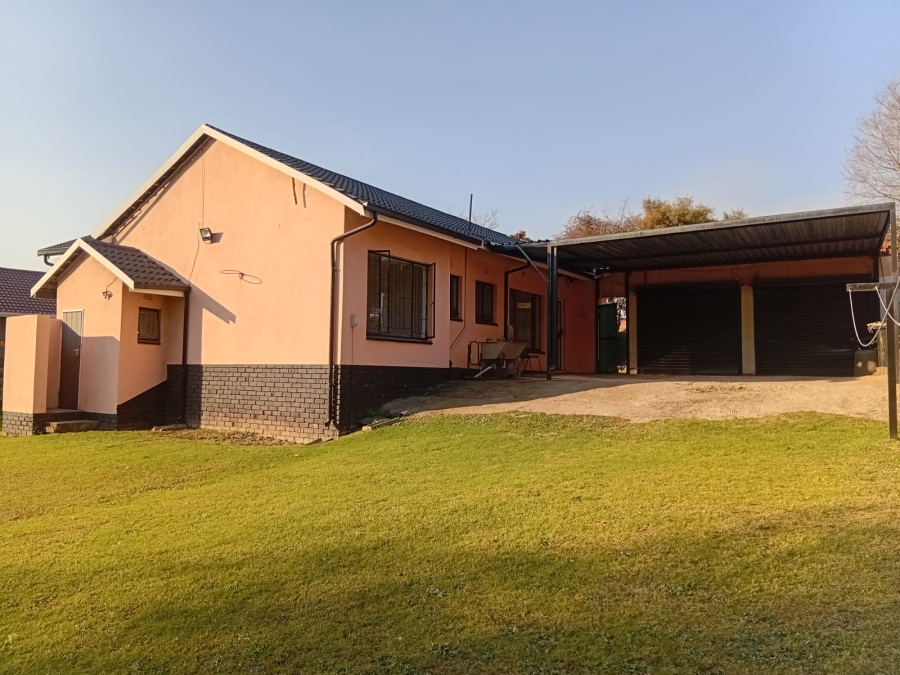 3 Bedroom Property for Sale in Birch Acres Gauteng