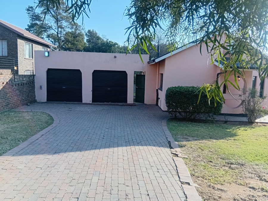 3 Bedroom Property for Sale in Birch Acres Gauteng