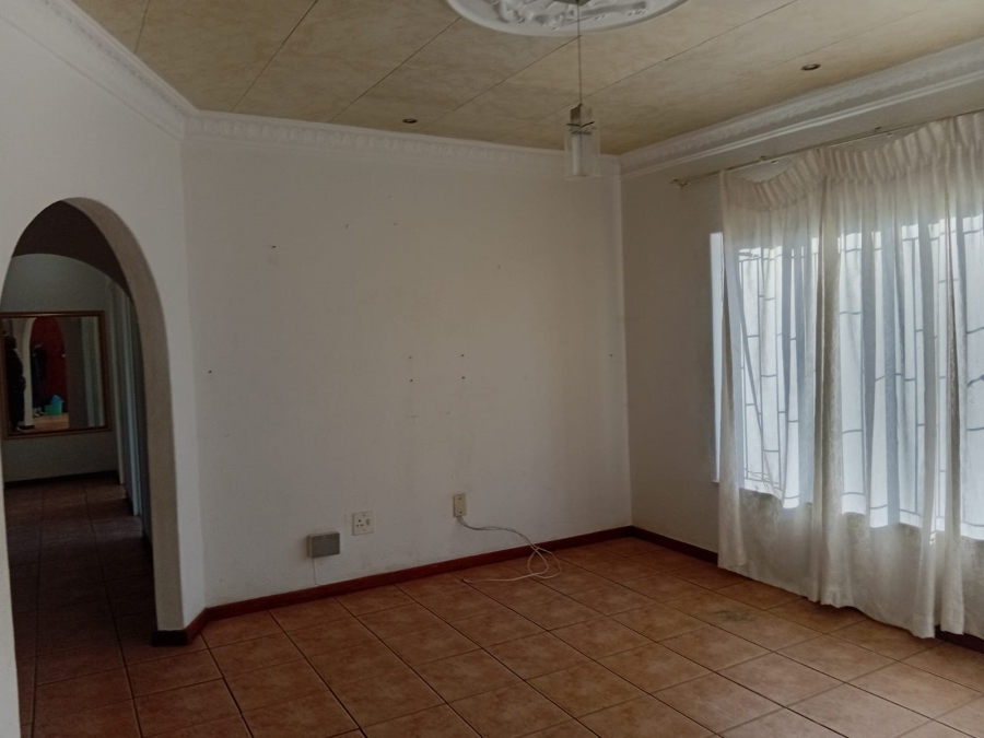 3 Bedroom Property for Sale in Birch Acres Gauteng