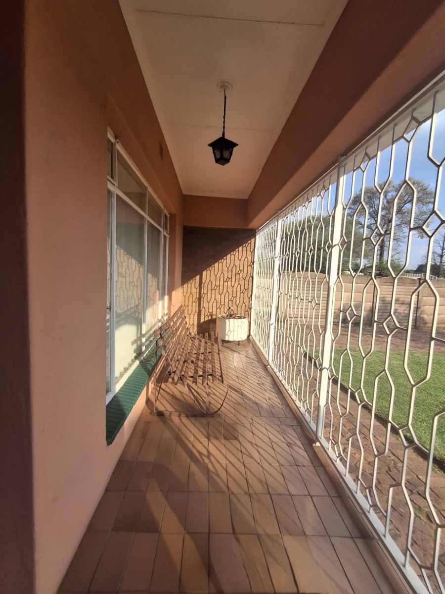 3 Bedroom Property for Sale in Sonland Park Gauteng