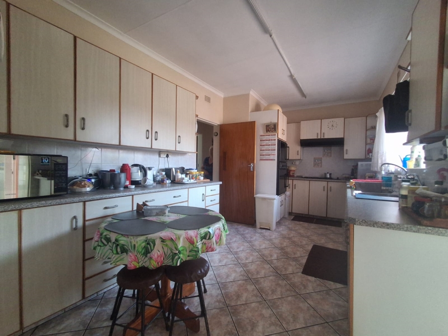 3 Bedroom Property for Sale in Sonland Park Gauteng