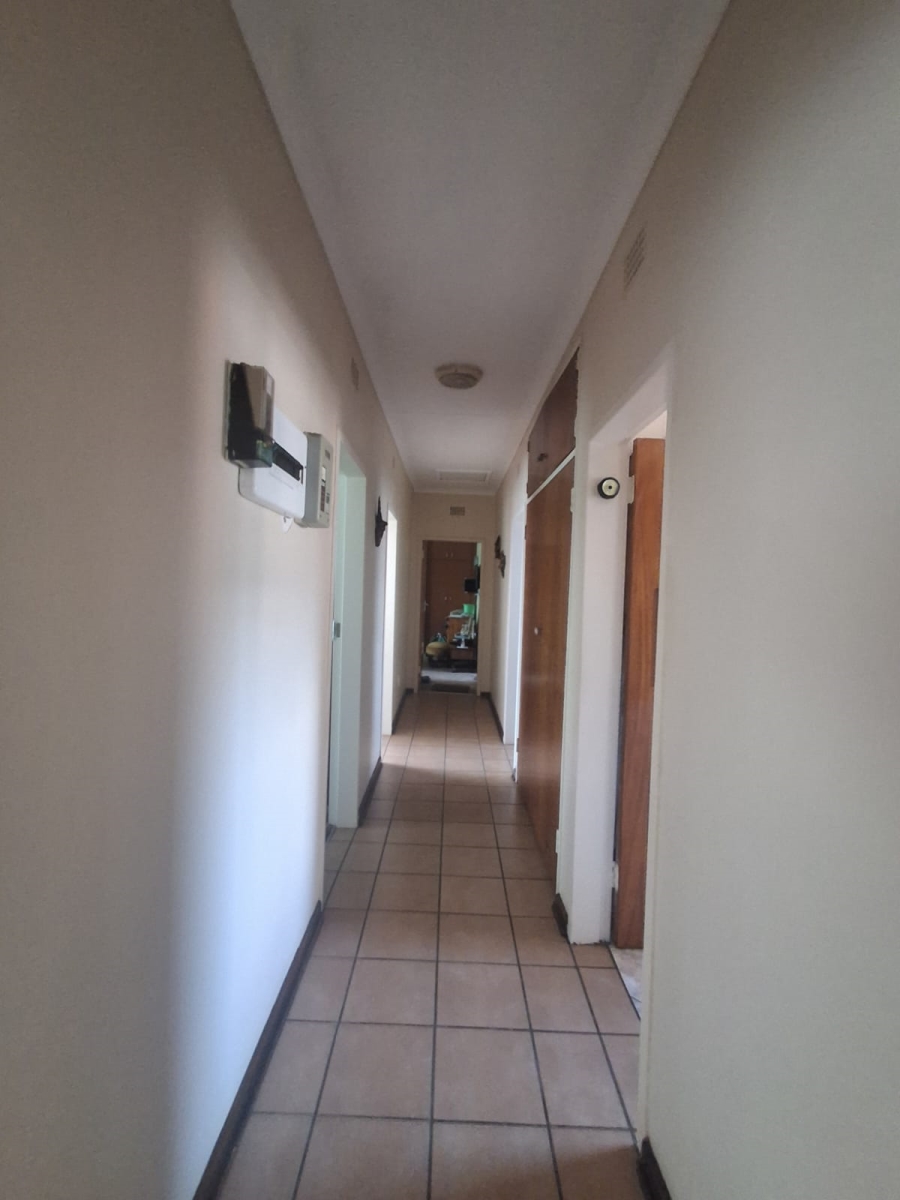 3 Bedroom Property for Sale in Sonland Park Gauteng