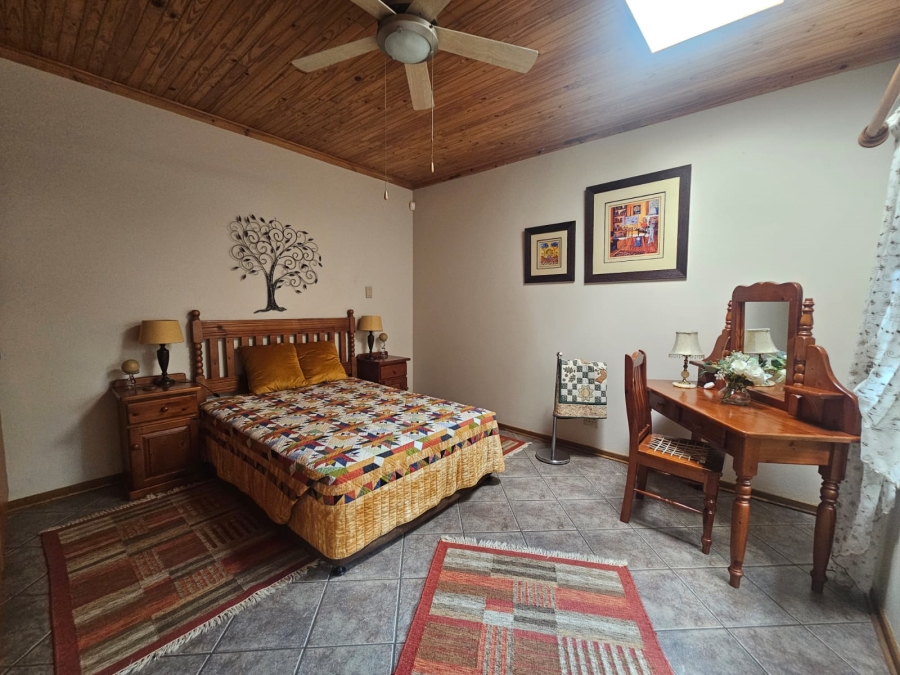 4 Bedroom Property for Sale in Vanderbijlpark SW 5 Gauteng