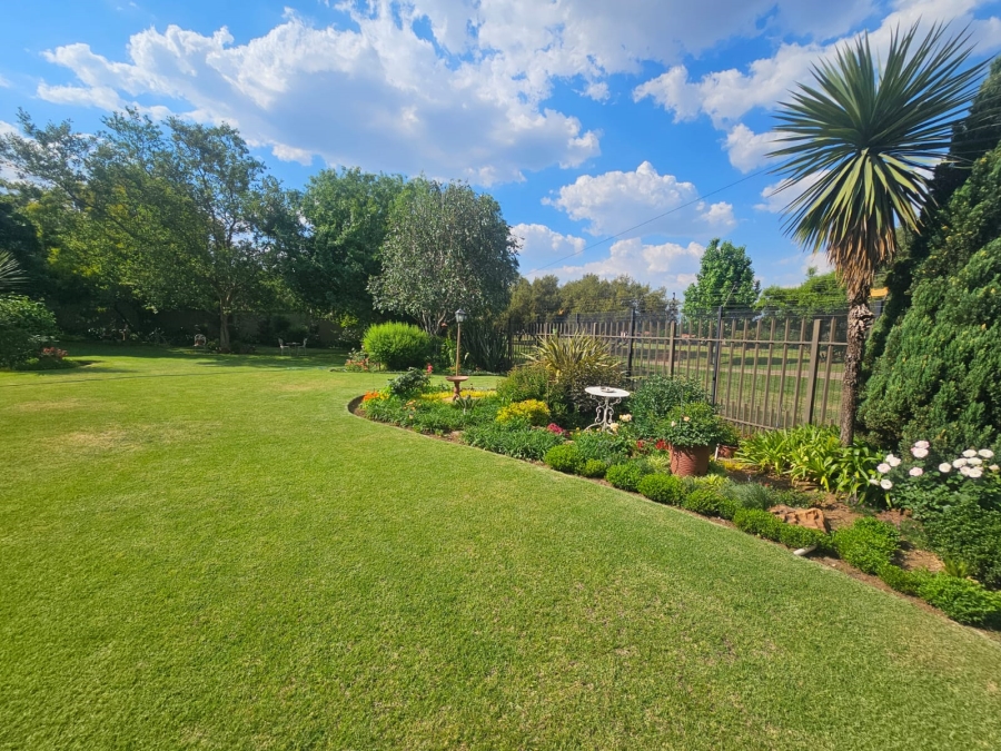 4 Bedroom Property for Sale in Vanderbijlpark SW 5 Gauteng