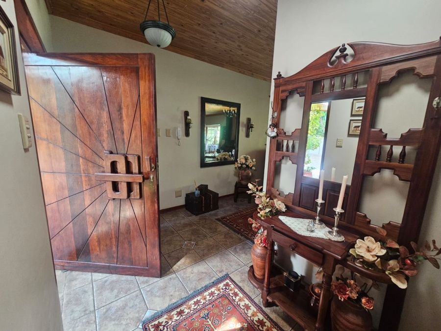 4 Bedroom Property for Sale in Vanderbijlpark SW 5 Gauteng