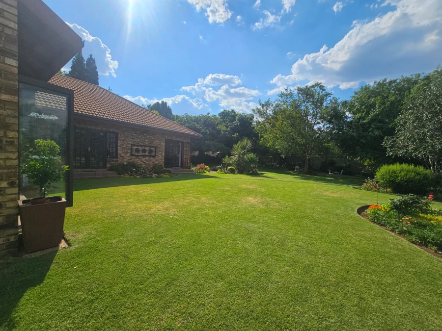 4 Bedroom Property for Sale in Vanderbijlpark SW 5 Gauteng
