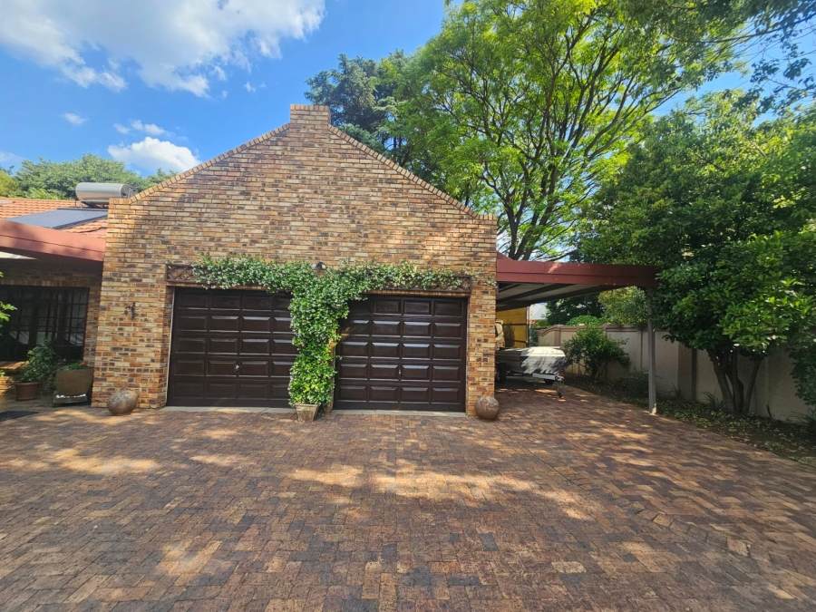 4 Bedroom Property for Sale in Vanderbijlpark SW 5 Gauteng