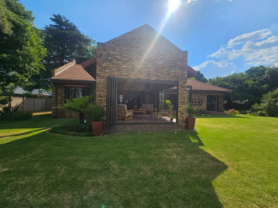 4 Bedroom Property for Sale in Vanderbijlpark SW 5 Gauteng