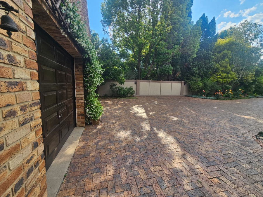 4 Bedroom Property for Sale in Vanderbijlpark SW 5 Gauteng