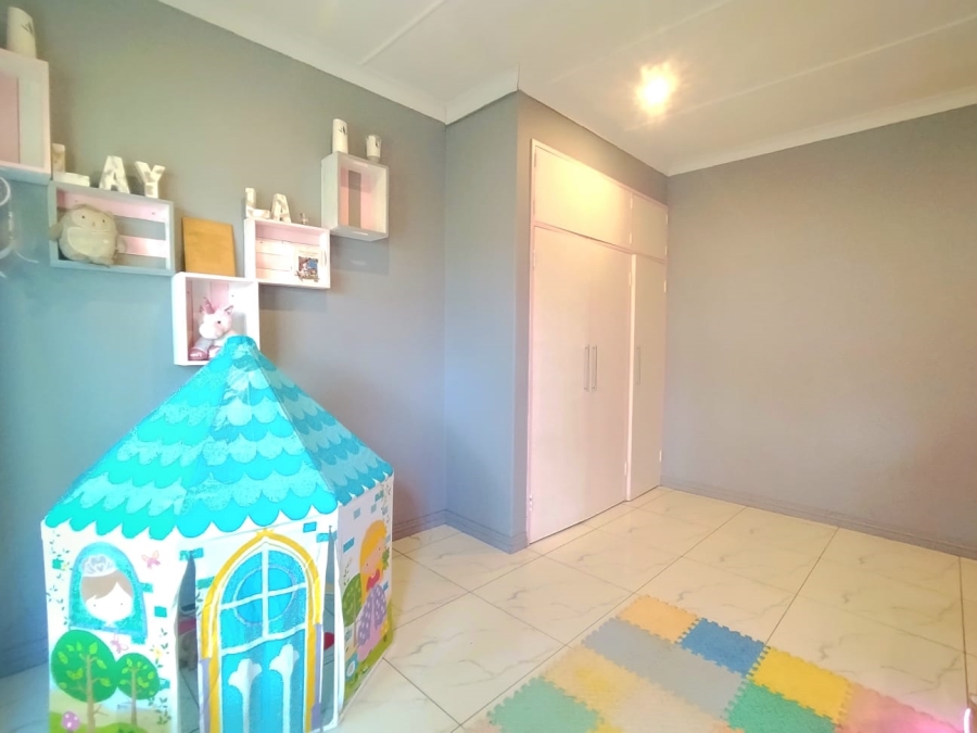 6 Bedroom Property for Sale in Brakpan Central Gauteng