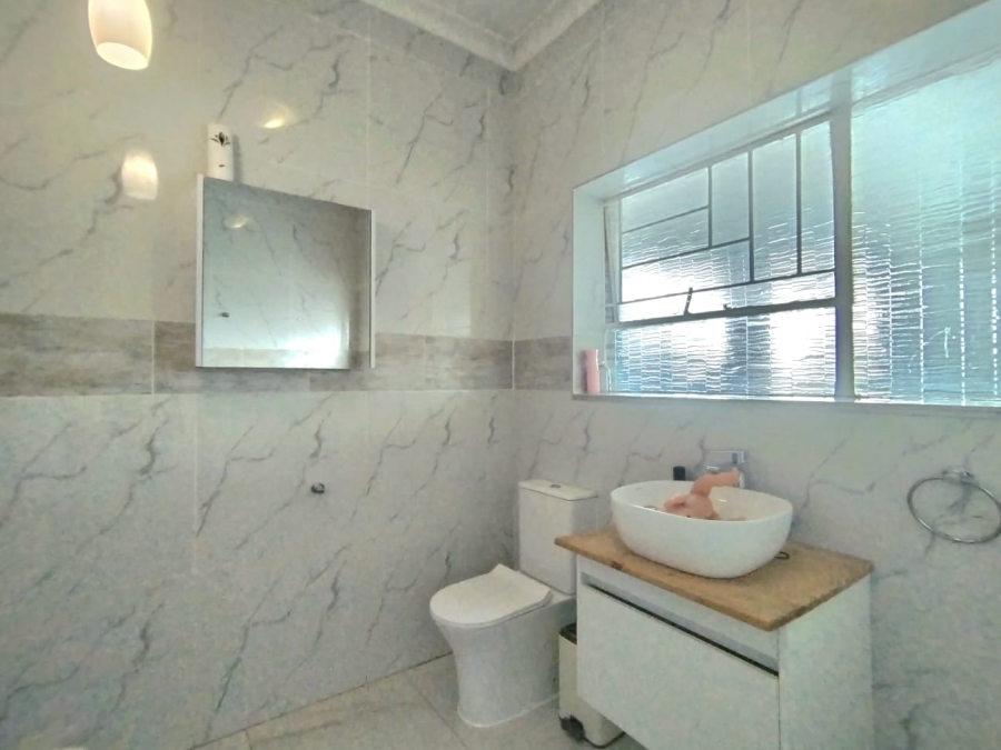 6 Bedroom Property for Sale in Brakpan Central Gauteng