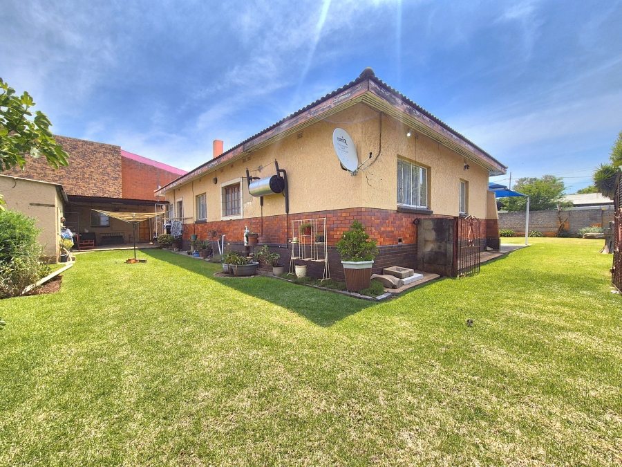 4 Bedroom Property for Sale in Brakpan Central Gauteng