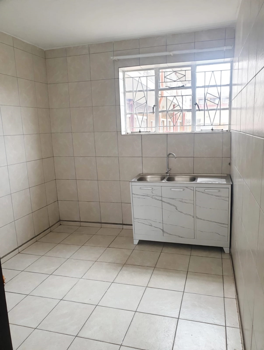 2 Bedroom Property for Sale in Peacehaven Gauteng