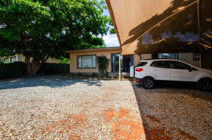 6 Bedroom Property for Sale in Heidelberg Gauteng