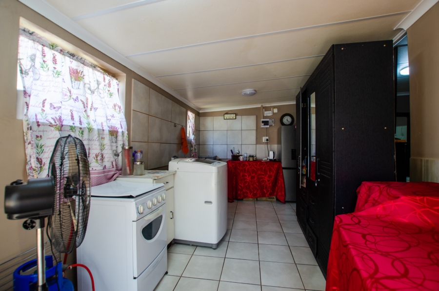 6 Bedroom Property for Sale in Heidelberg Gauteng