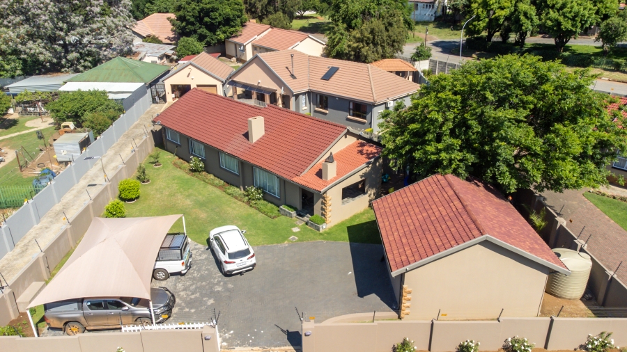 3 Bedroom Property for Sale in Heidelberg Industrial Gauteng