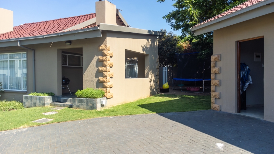 3 Bedroom Property for Sale in Heidelberg Industrial Gauteng