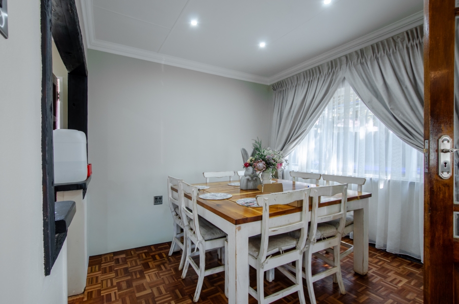 3 Bedroom Property for Sale in Heidelberg Industrial Gauteng