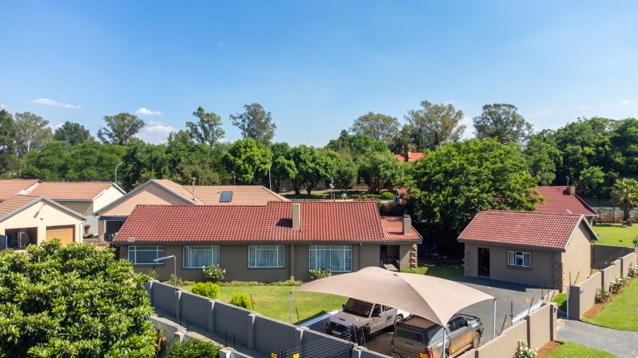 3 Bedroom Property for Sale in Heidelberg Industrial Gauteng