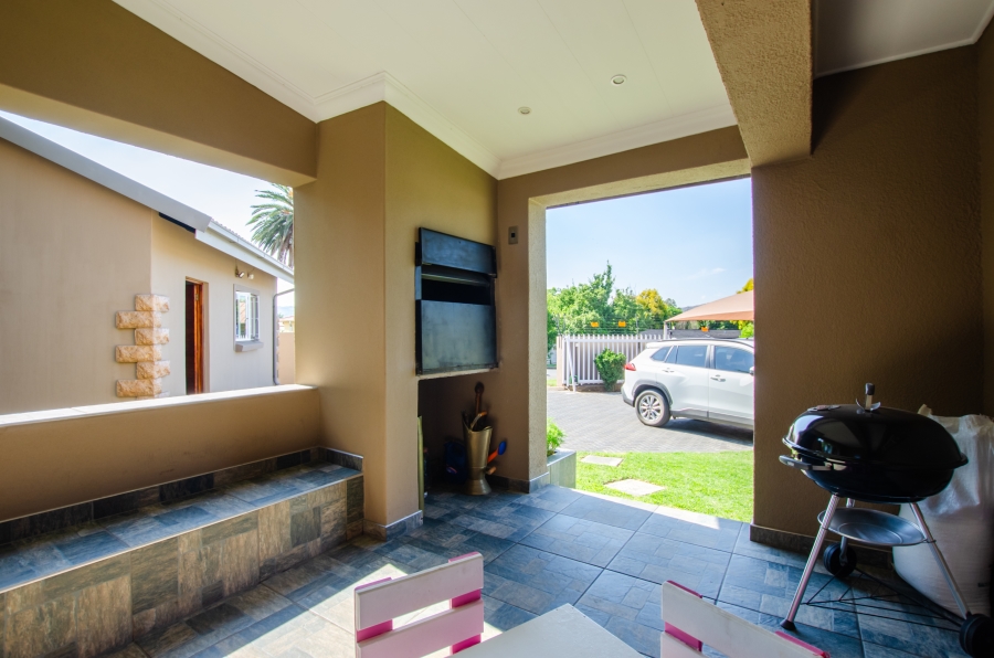3 Bedroom Property for Sale in Heidelberg Industrial Gauteng