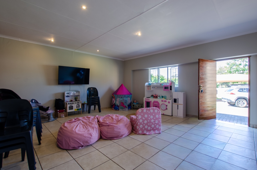 3 Bedroom Property for Sale in Heidelberg Industrial Gauteng