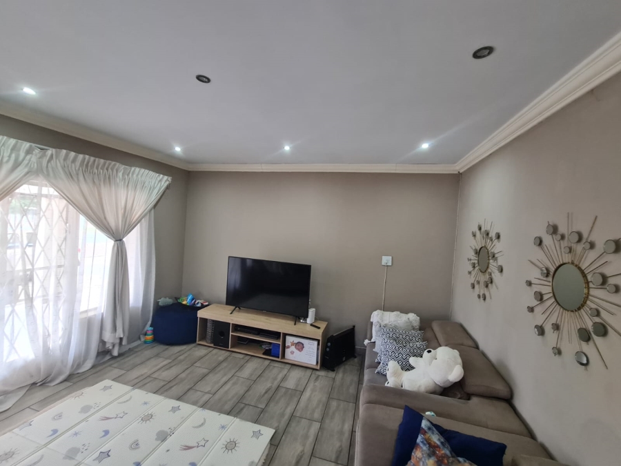 To Let 3 Bedroom Property for Rent in Vanderbijlpark CW 5 Gauteng