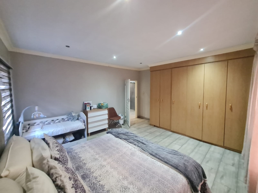 To Let 3 Bedroom Property for Rent in Vanderbijlpark CW 5 Gauteng