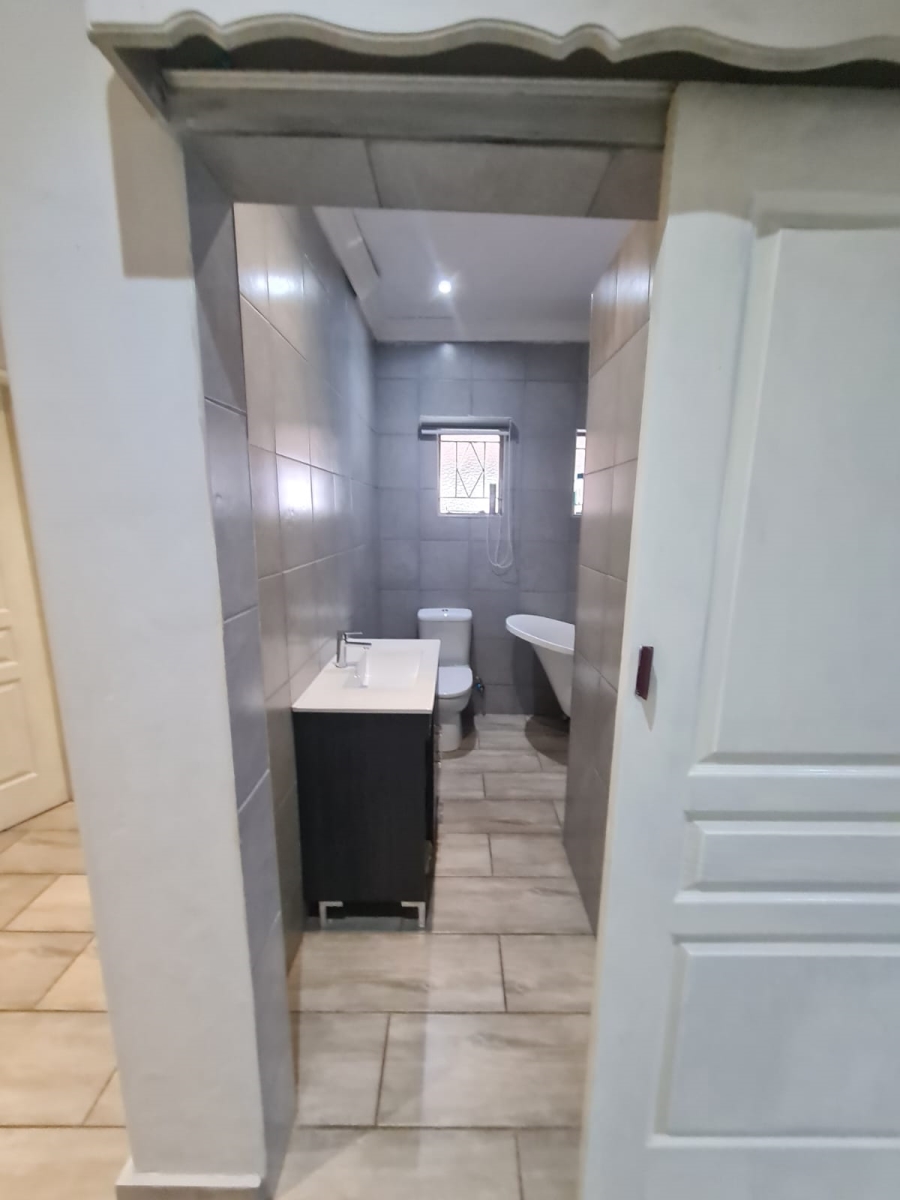 To Let 3 Bedroom Property for Rent in Vanderbijlpark CW 5 Gauteng