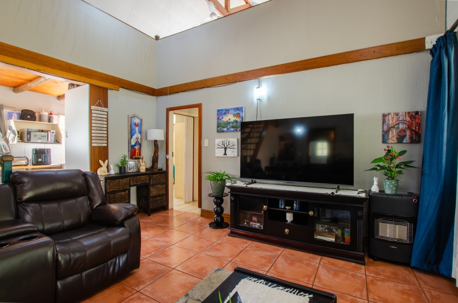 3 Bedroom Property for Sale in Monument Park Gauteng