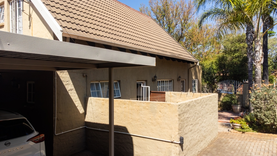 3 Bedroom Property for Sale in Monument Park Gauteng