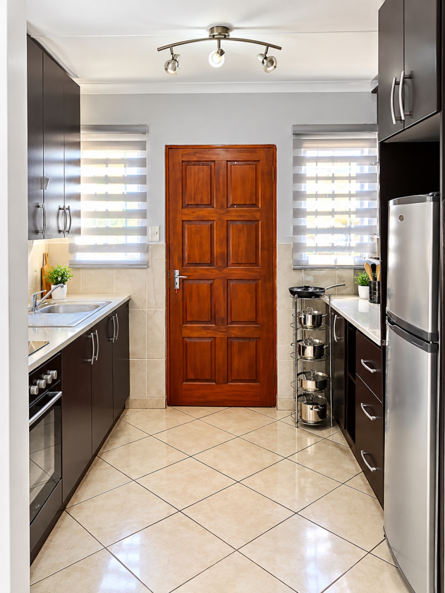 To Let 2 Bedroom Property for Rent in Allandale Gauteng