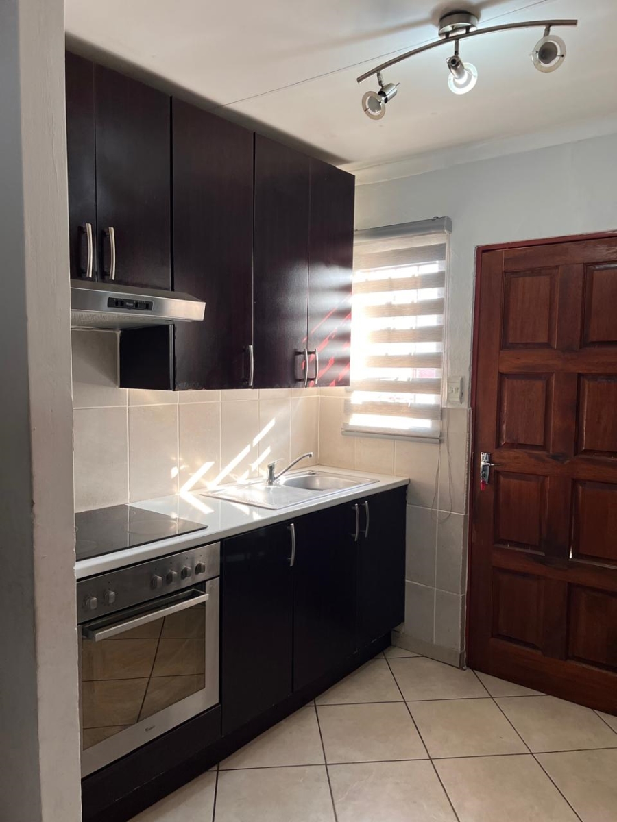 To Let 2 Bedroom Property for Rent in Allandale Gauteng