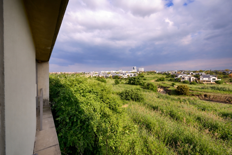 3 Bedroom Property for Sale in Waterfall Country Village Gauteng