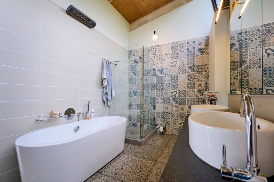 3 Bedroom Property for Sale in Waterfall Country Village Gauteng
