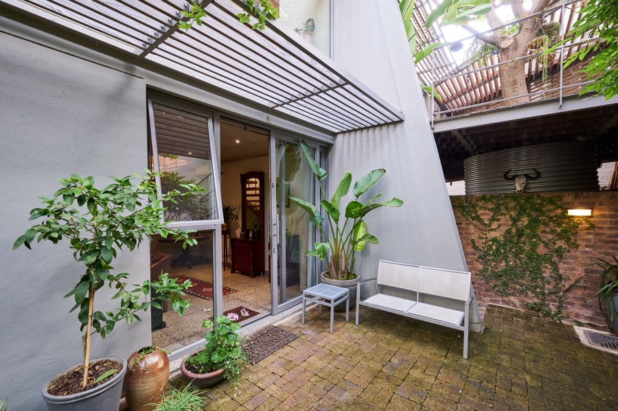 3 Bedroom Property for Sale in Waterfall Country Village Gauteng