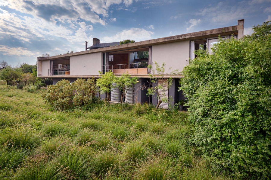 3 Bedroom Property for Sale in Waterfall Country Village Gauteng
