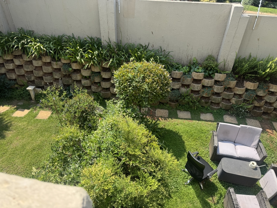 To Let 1 Bedroom Property for Rent in Eltonhill Gauteng