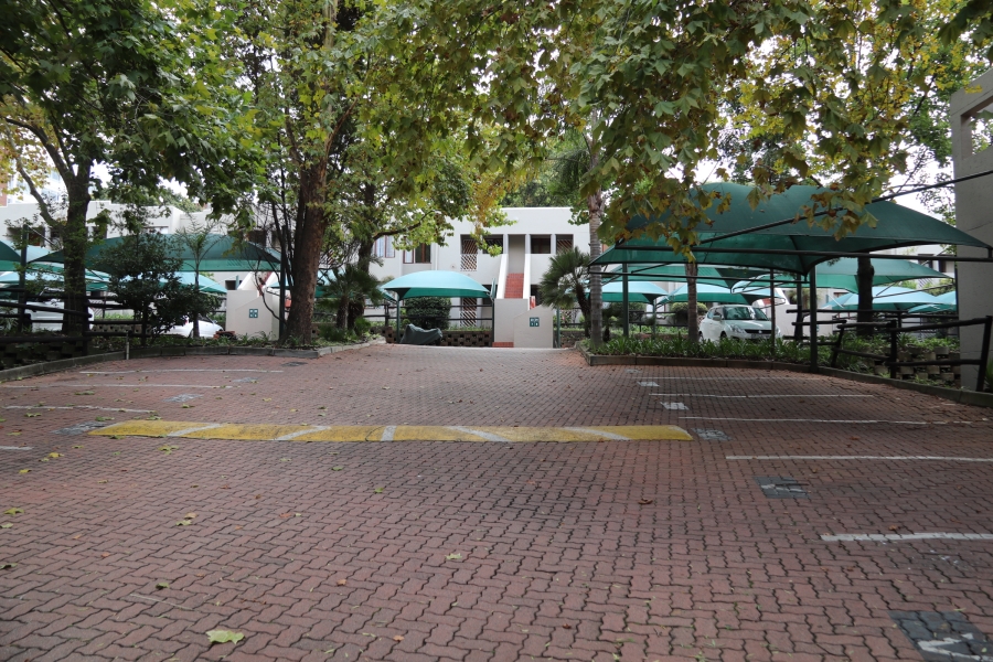 To Let 1 Bedroom Property for Rent in Eltonhill Gauteng