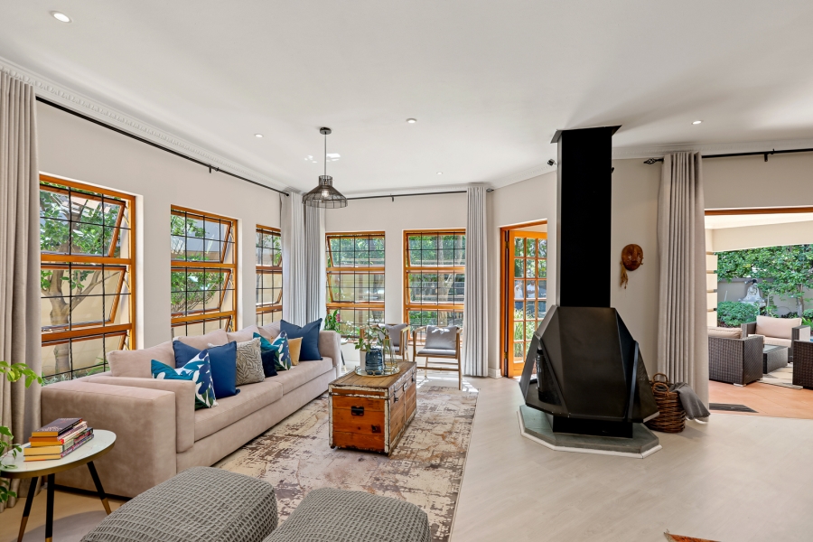 3 Bedroom Property for Sale in Bryanston Gauteng