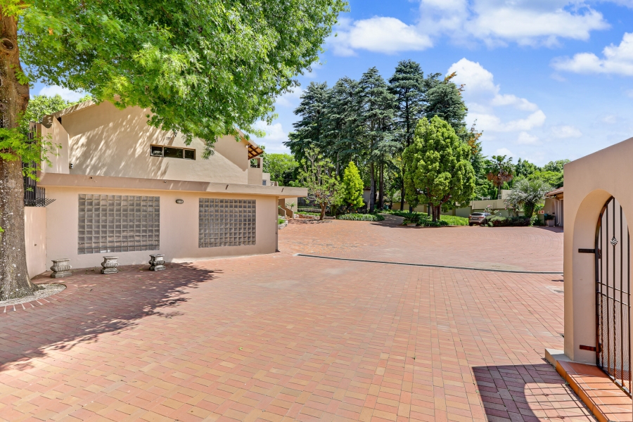3 Bedroom Property for Sale in Bryanston Gauteng