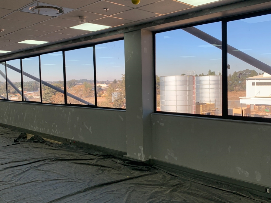 To Let Commercial Property for Rent in Bredell Gauteng