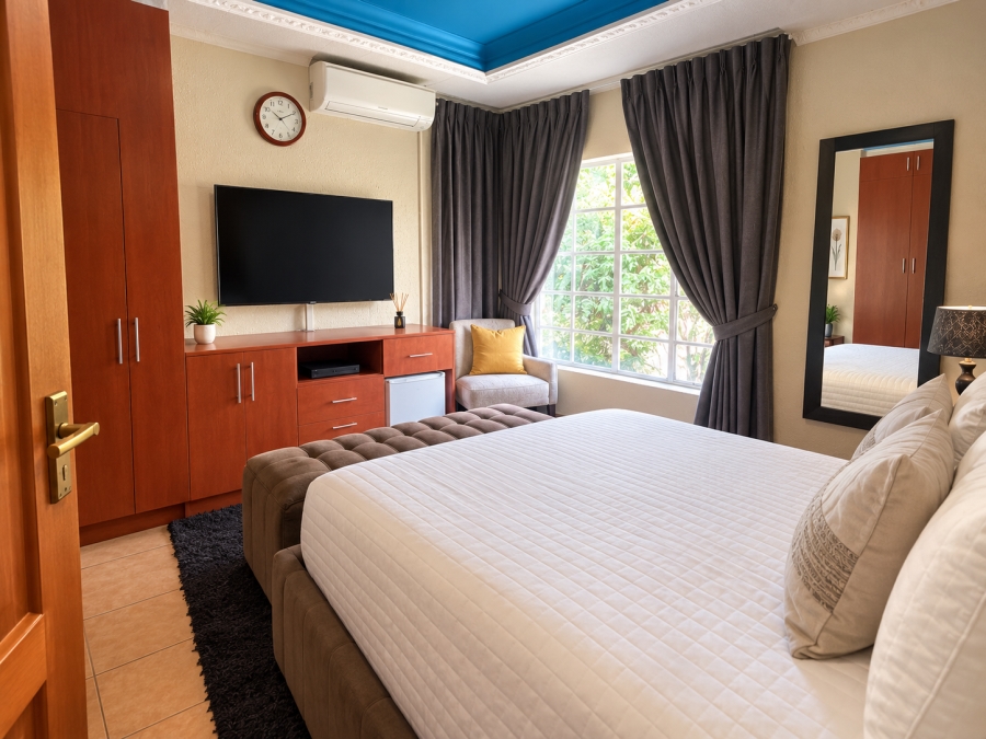 To Let 2 Bedroom Property for Rent in Lonehill Gauteng