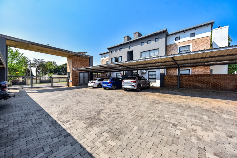 2 Bedroom Property for Sale in Menlo Park Gauteng