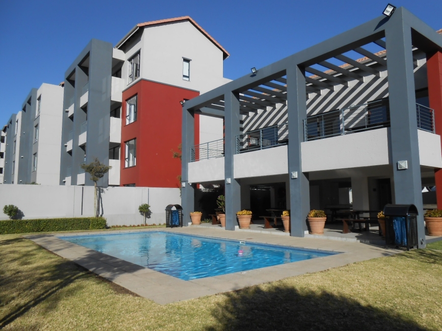 2 Bedroom Property for Sale in Beverley Gauteng