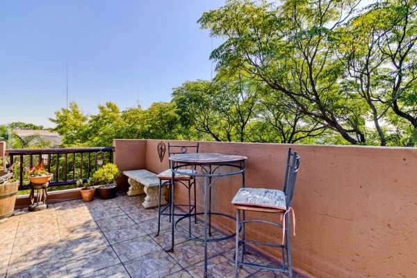 2 Bedroom Property for Sale in Lonehill Gauteng