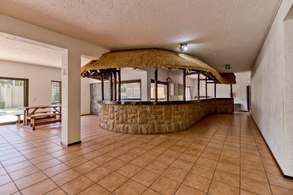 2 Bedroom Property for Sale in Lonehill Gauteng